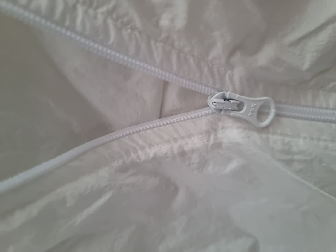 9999archive 판매중단된 바람막이 새상품 상품이미지5