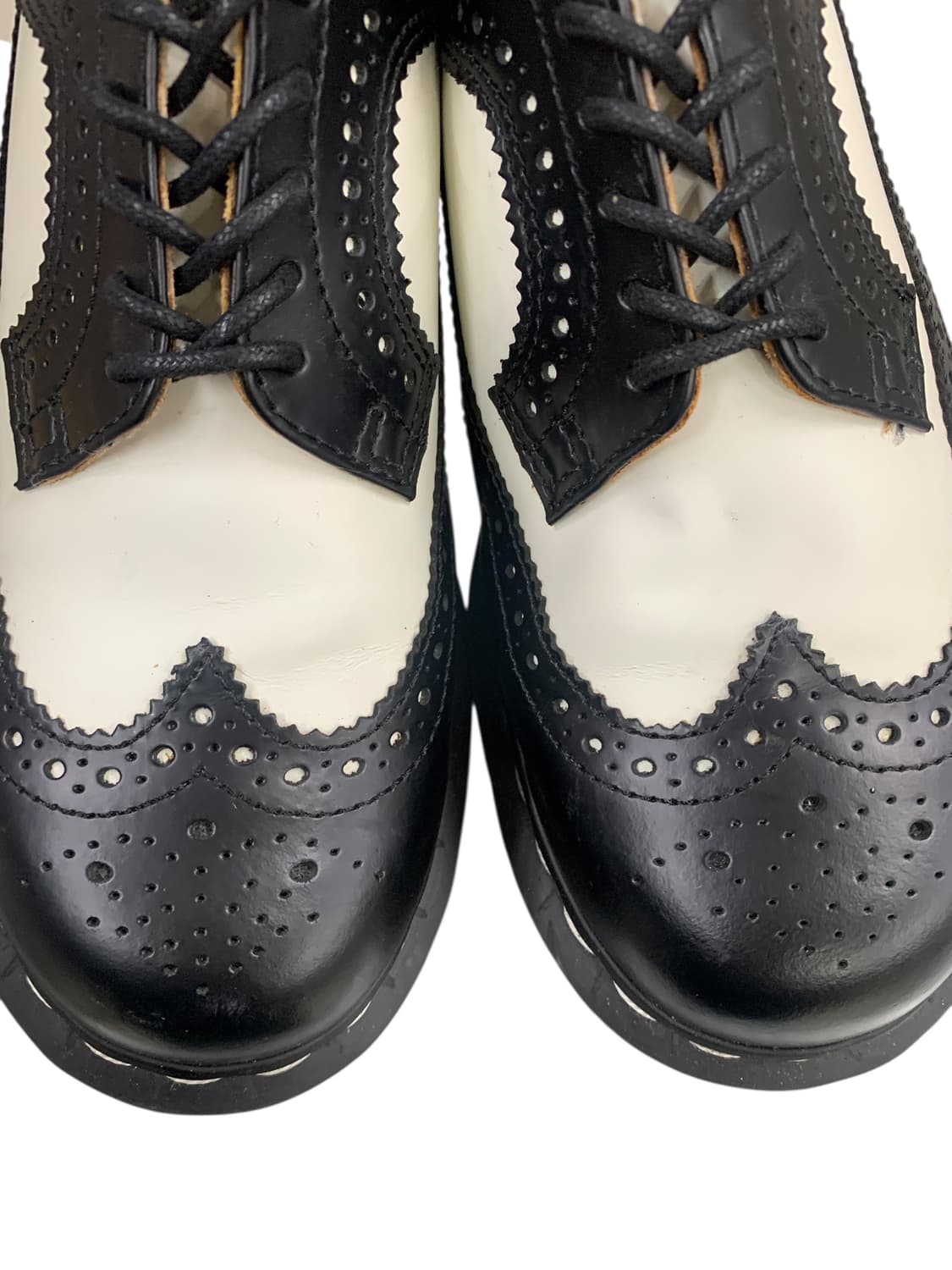 닥터마틴 10458 윙팁 UK4(230) (Gr-3149) 상품이미지7