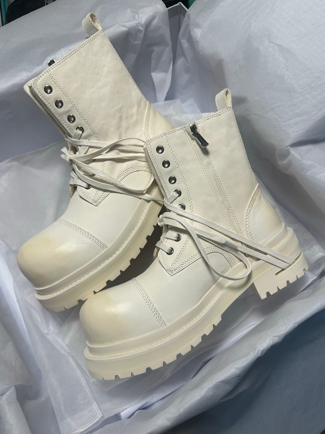 [260] 쏘유레슈어 코인서울 화이트 상품이미지1