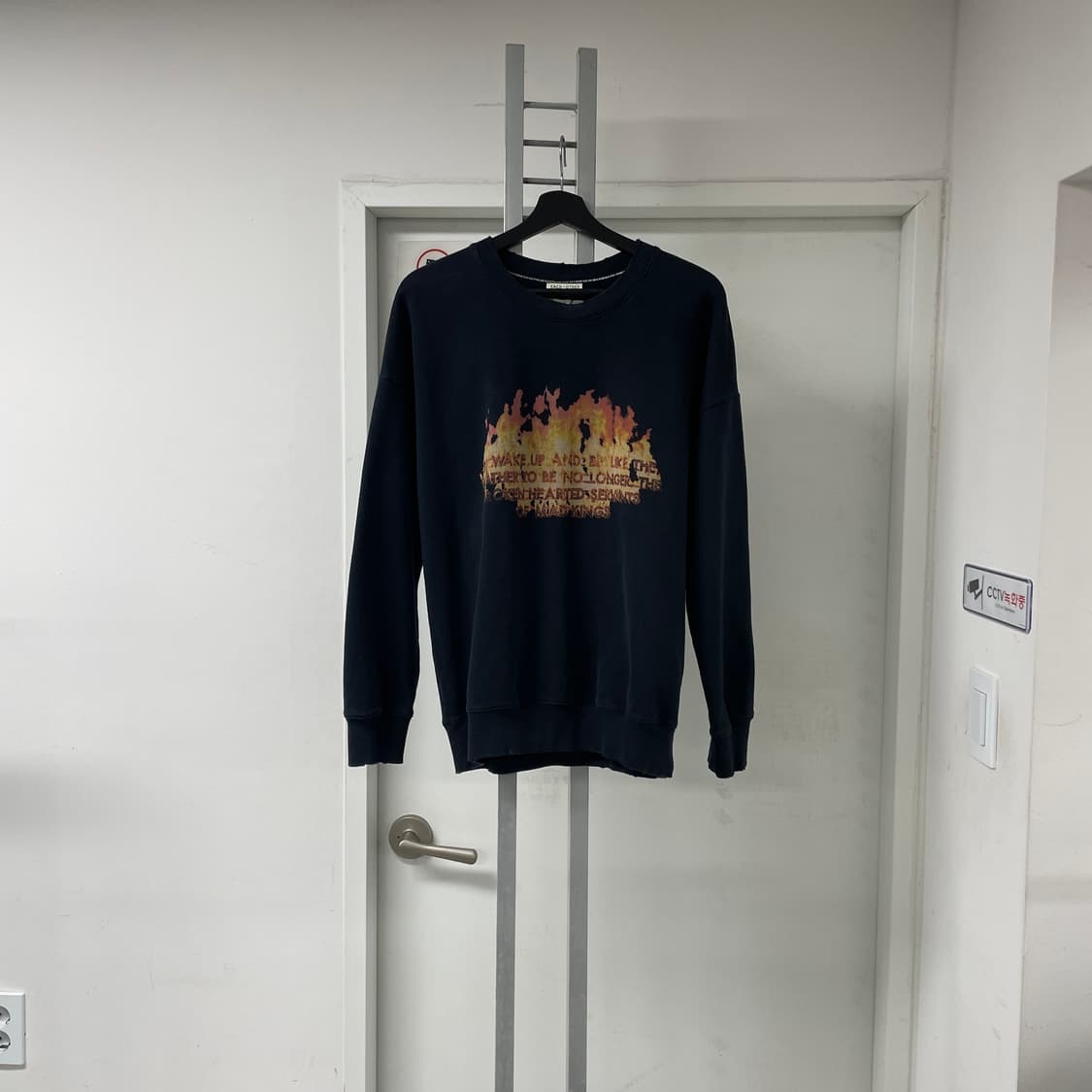 이치아더 맨투맨 M 상품이미지1