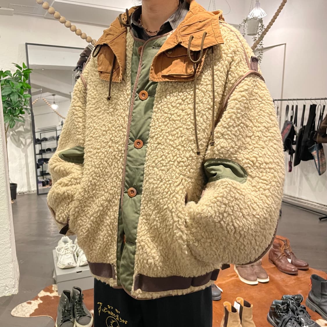  컬러 후드 디테일 오버사이즈 후리스 자켓 상품이미지4