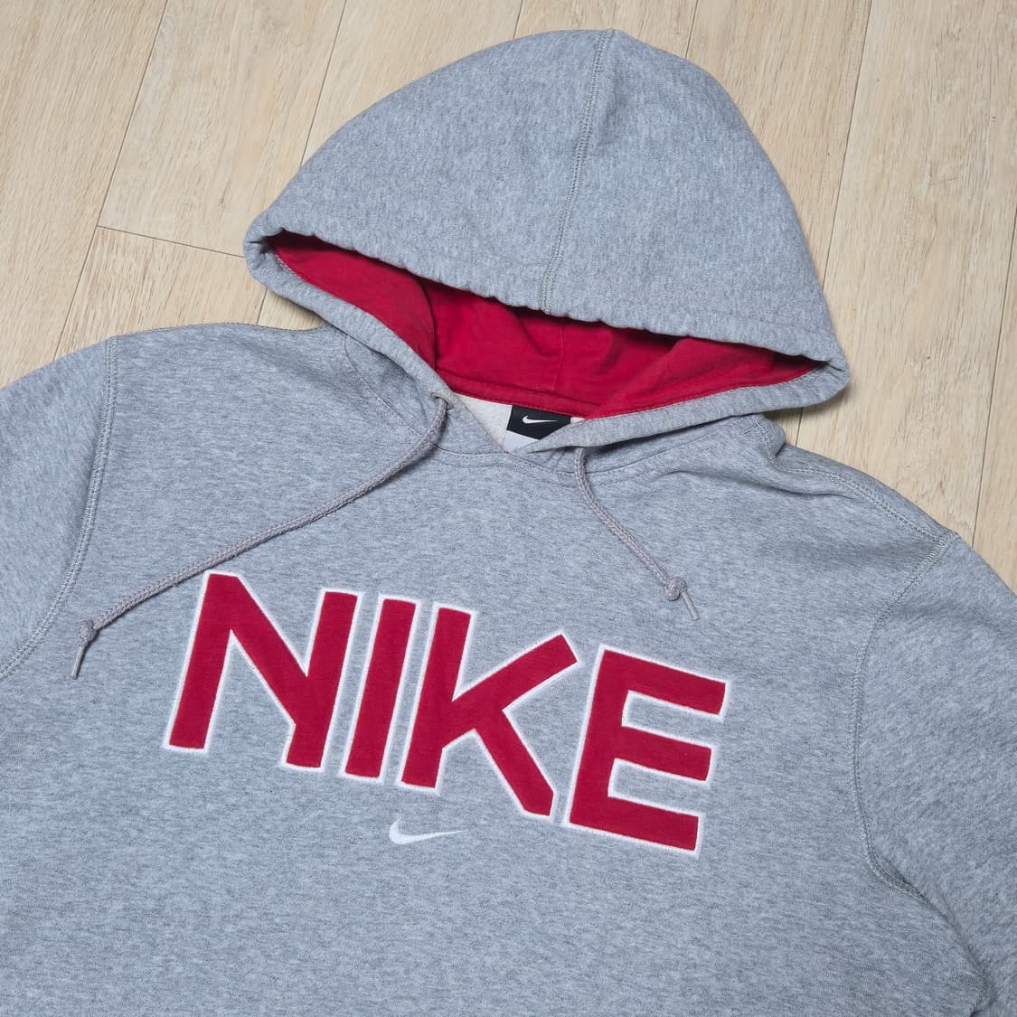 나이키 레드 빅로고 약기모 그레이 후드티 상품이미지2