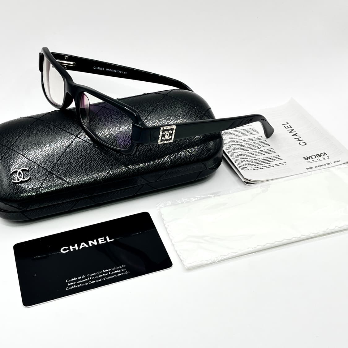 Chanel 샤넬 큐빅 뿔테안경 상품이미지6