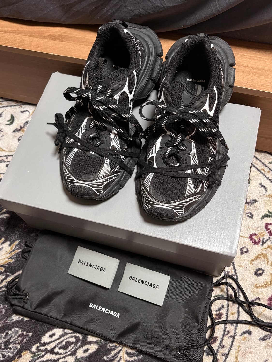 발렌시아가 3XL 스니커즈 상품이미지1