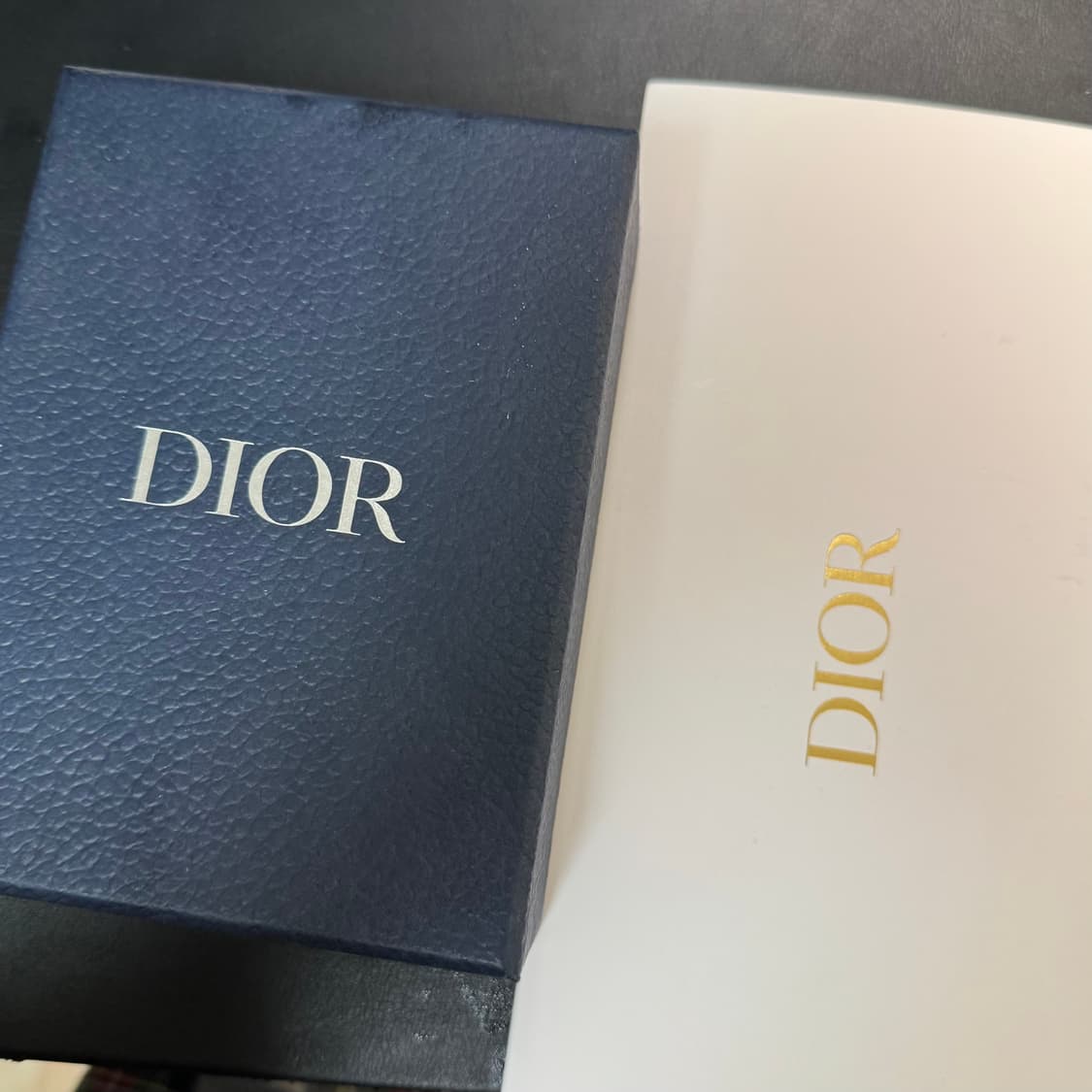 디올 오블리크 맥세이프 블랙 상품이미지5