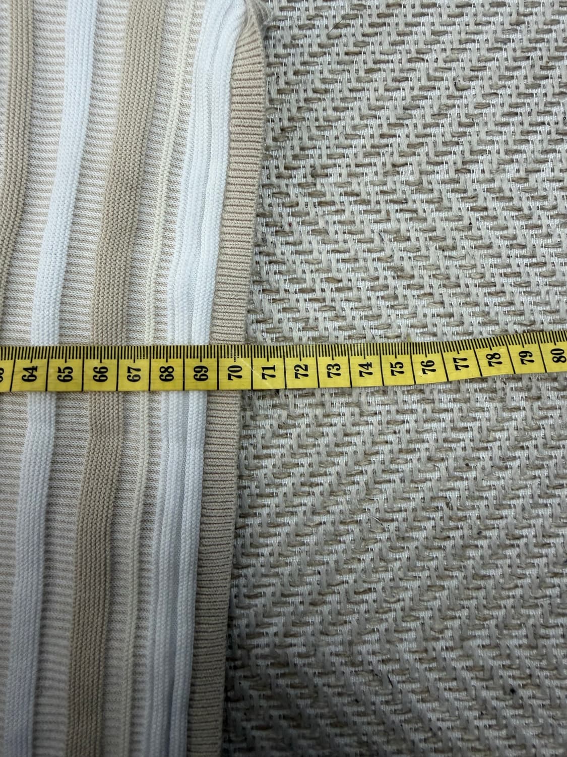 정품) COS 코스 남성 릭렉스핏 스트라이프 반팔 니트 S 상품이미지8