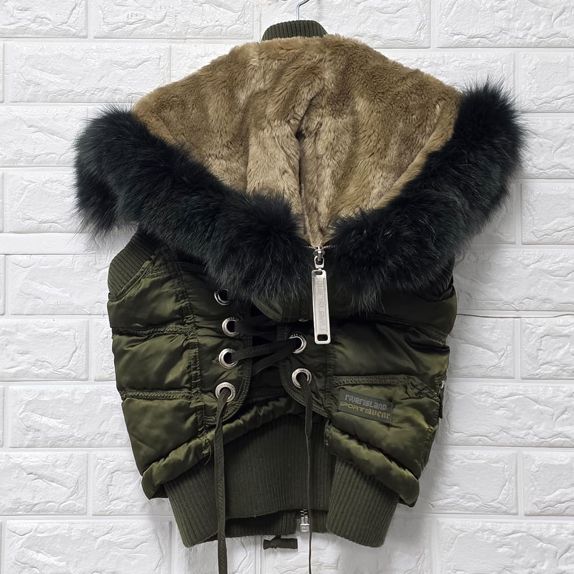 택포_ 리버 아일랜드 패딩 조끼 M 상품이미지4