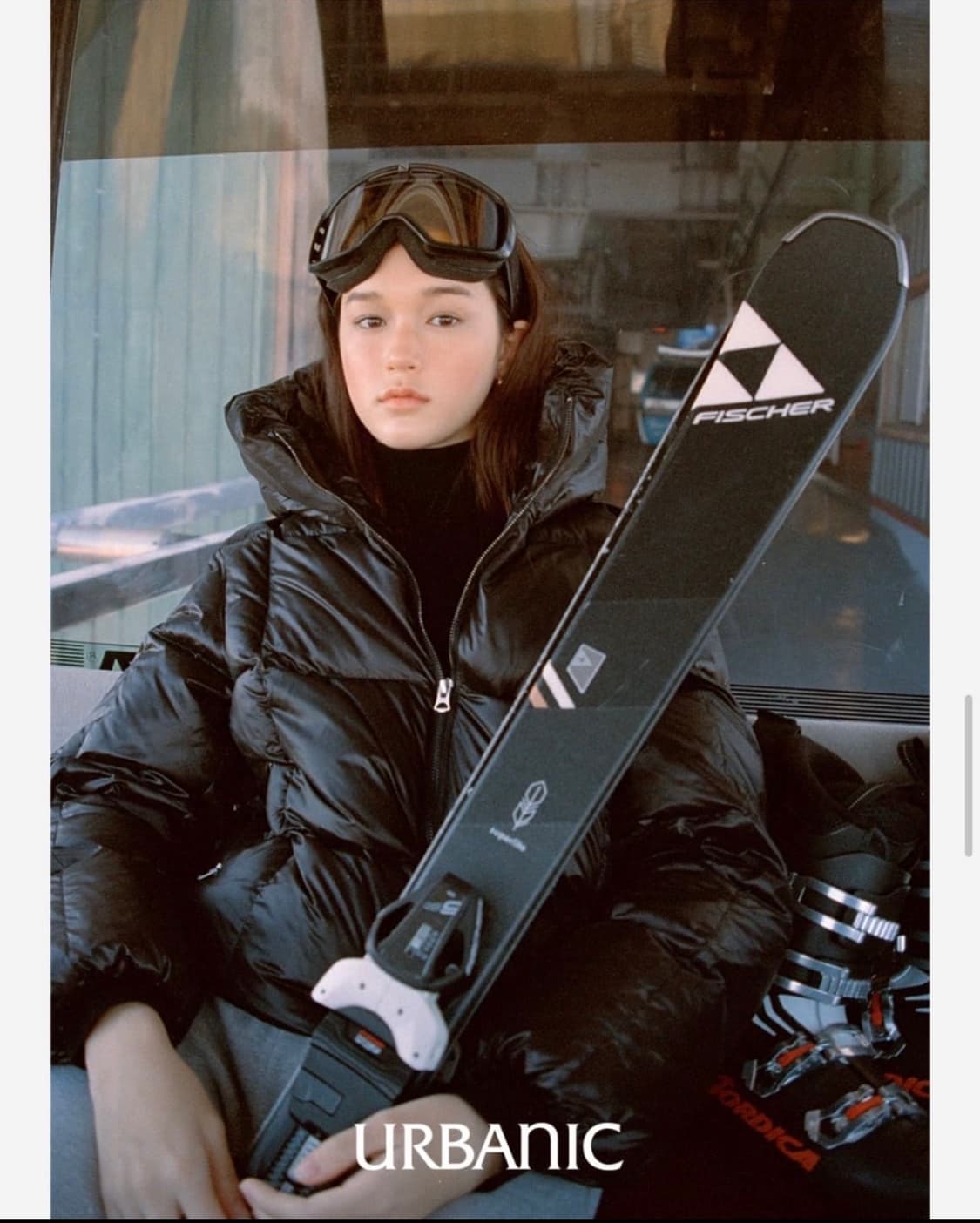 얼바닉30 글로시 다운 패딩 상품이미지2