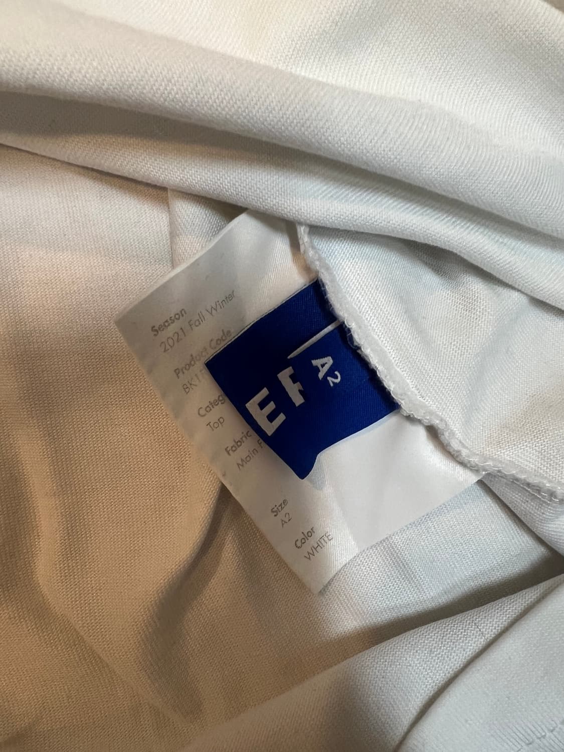 아더에러 반팔티 XL  상품이미지2