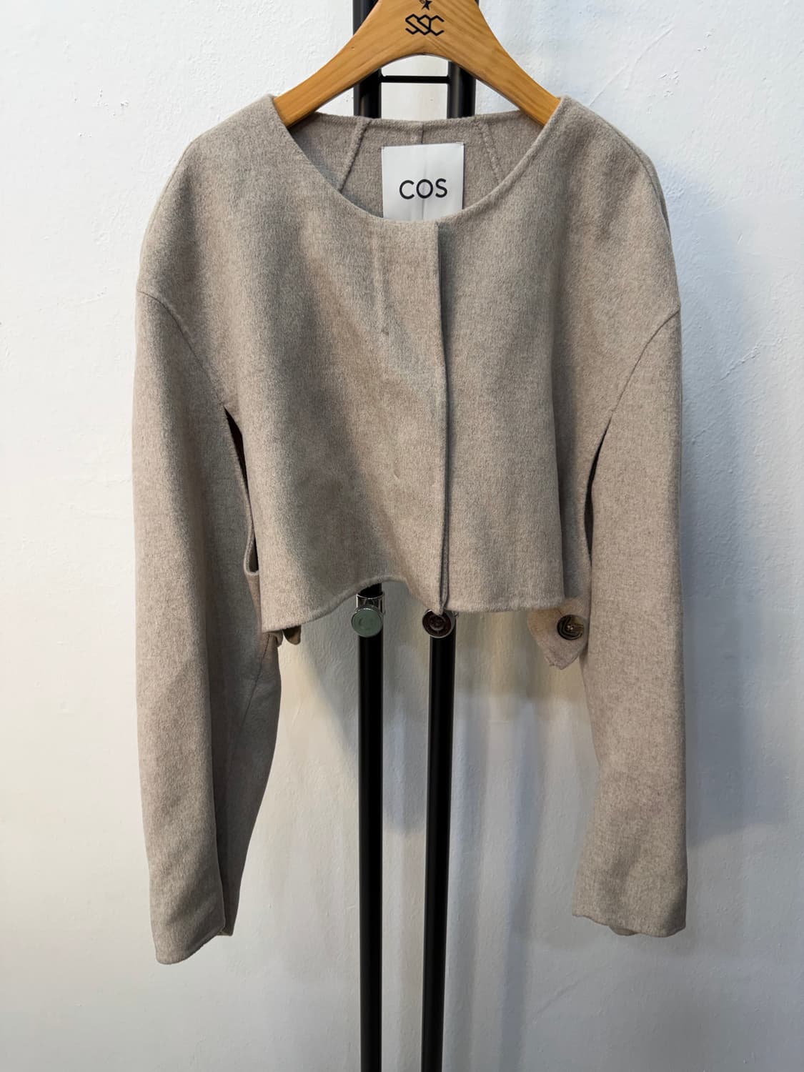 정품) COS 코스 베이지색 크롭자켓 M/L 상품이미지1