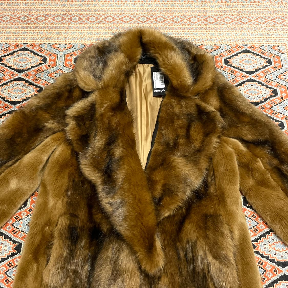 (새제품) 내스티갈 브라운 페이크퍼 자켓 UK4 상품이미지2