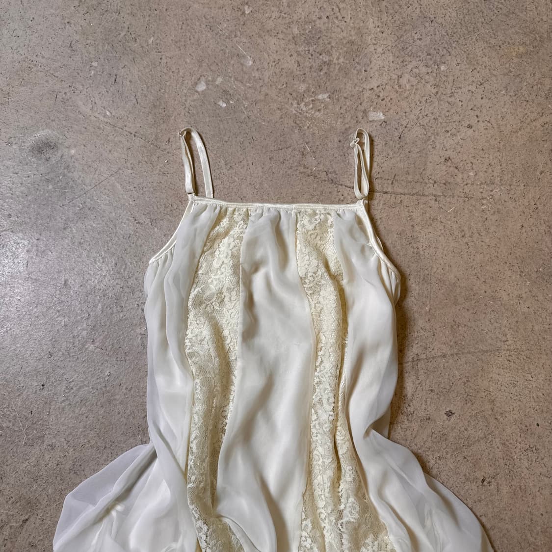 퍼프 라인 원피스 상품이미지3