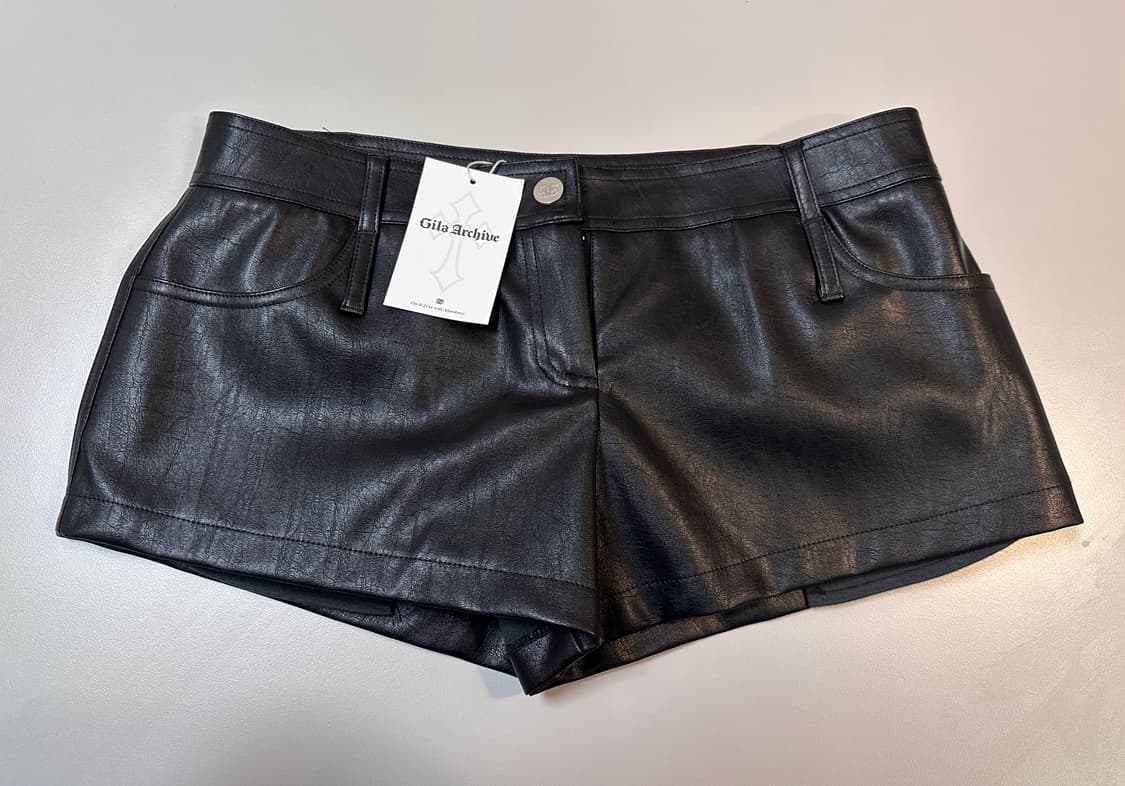 길라아카이브 레더쇼츠 상품이미지4