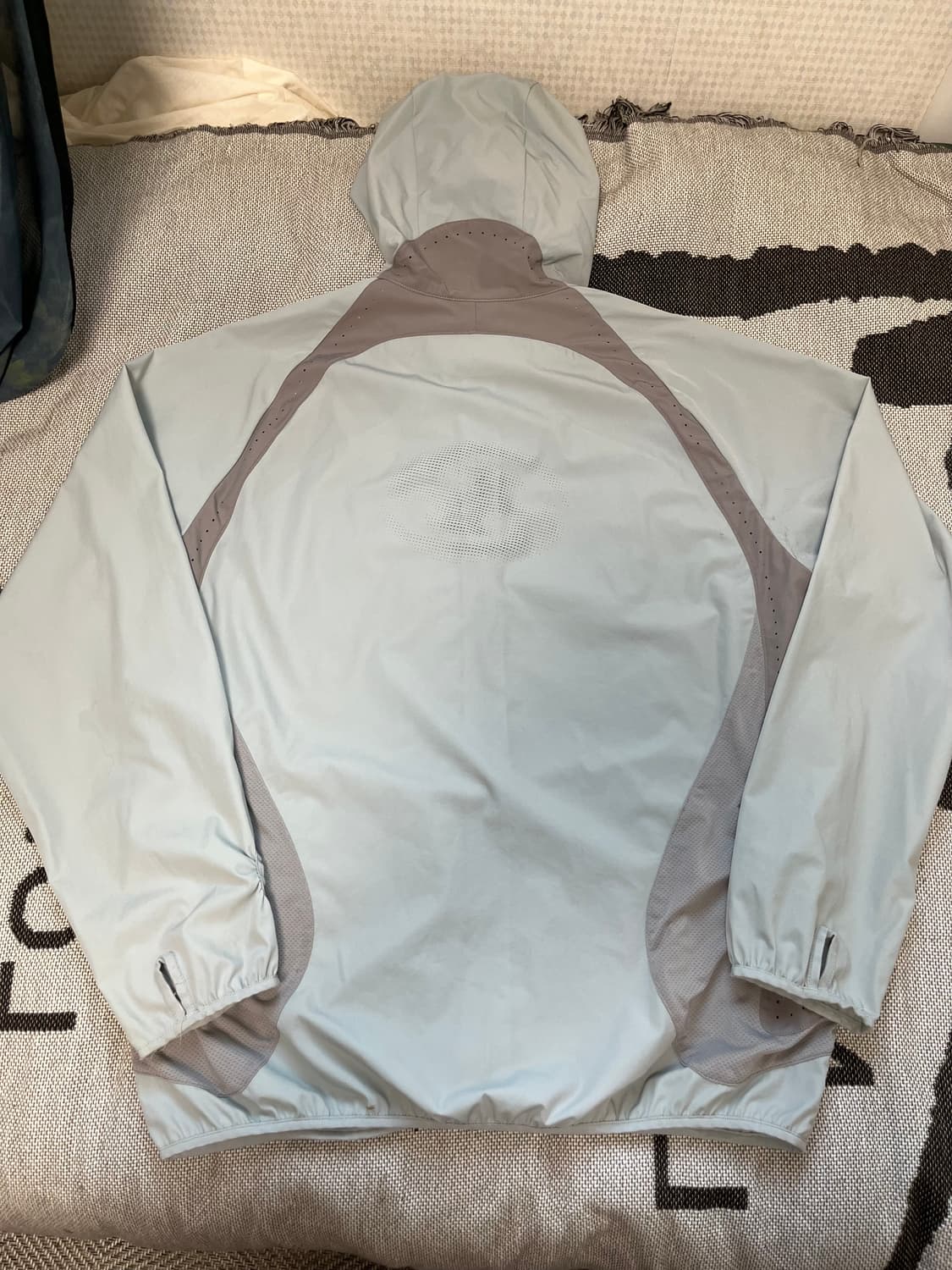 23SS 산산기어 바람막이  러닝 자켓 - 1size 상품이미지2