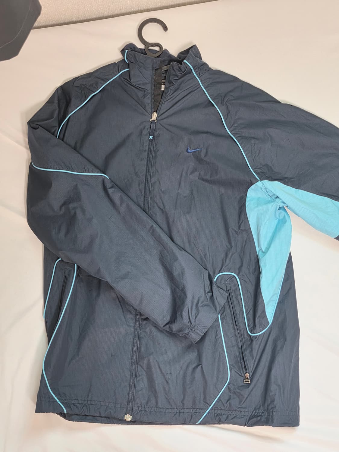 나이키 바람막이 상품이미지1