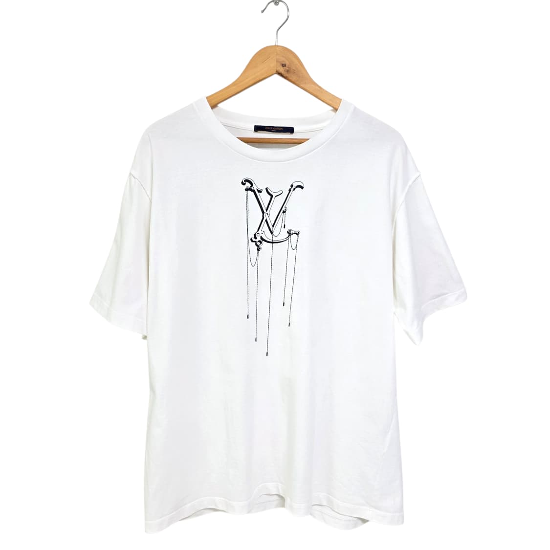 루이비통 LV 펜던트 반팔 티셔츠 상품이미지1