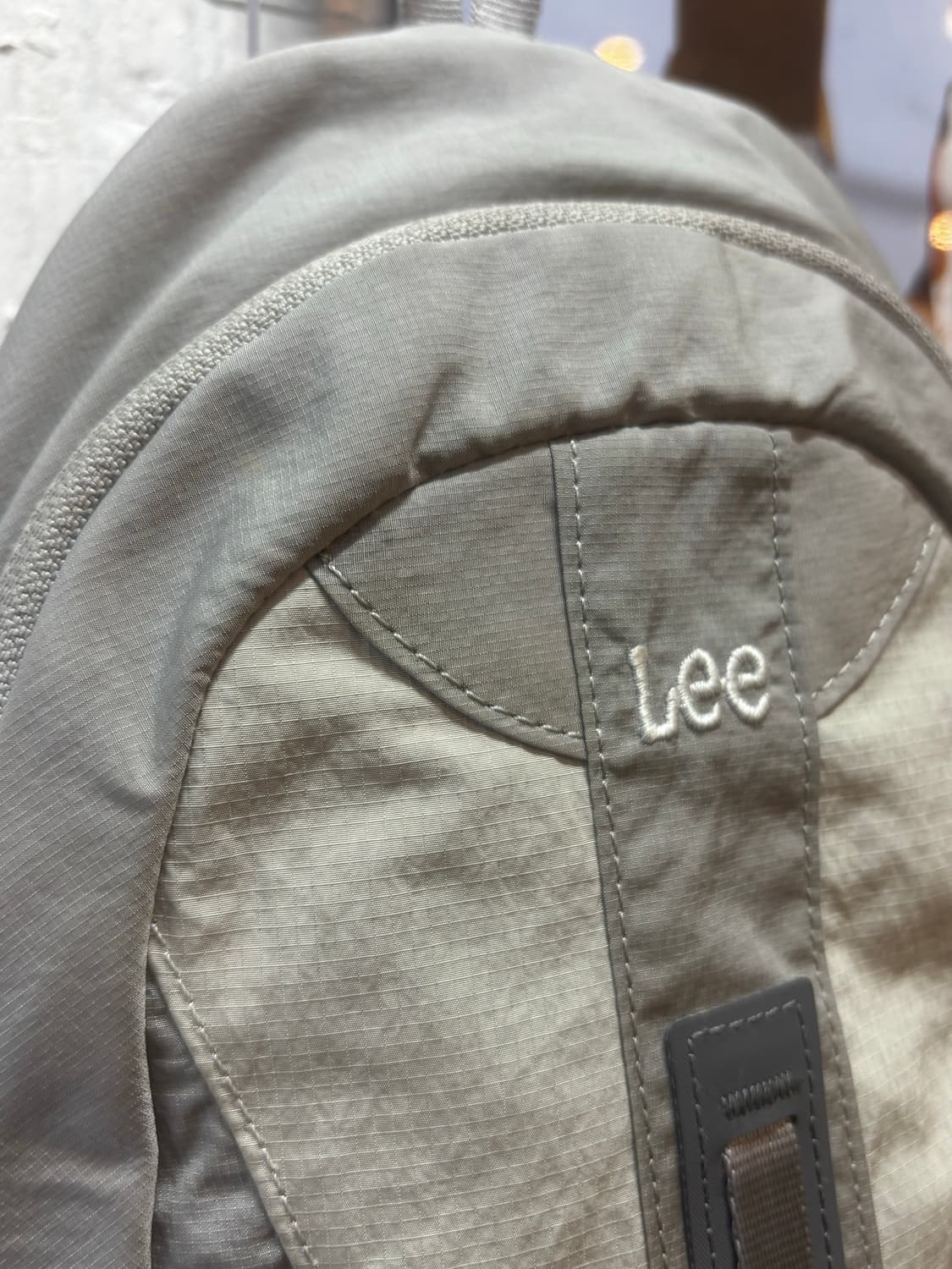 Lee 나일론 슬링백 라이트 그레이 상품이미지7