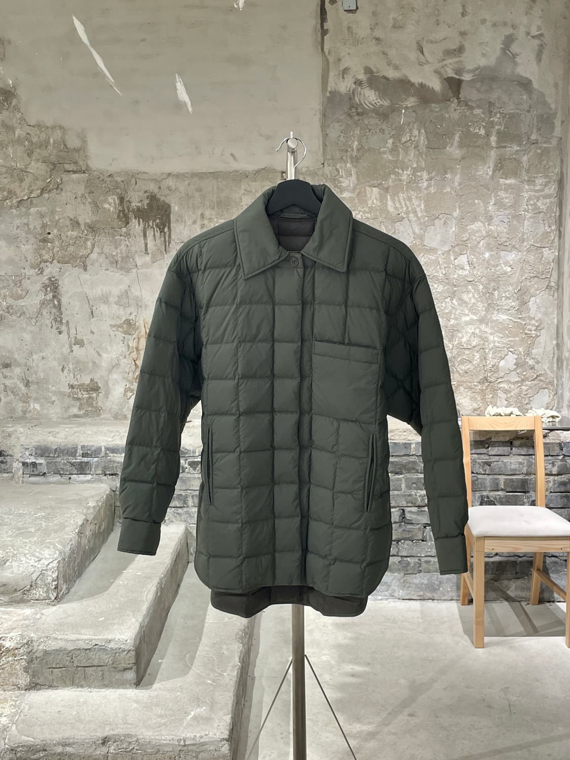 이엔키 이엔키 카키 히든 버튼 덕 다운 퀼팅 자켓 상품이미지1