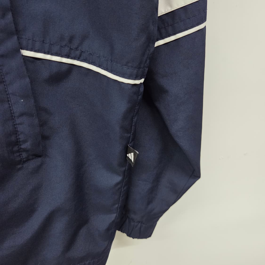 아디다스 네이비 후드 바람막이 점퍼 남2XL 상품이미지3