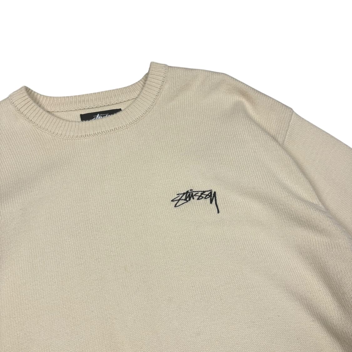 스투시 베이지컬러 케어라벨 니트 상품이미지4