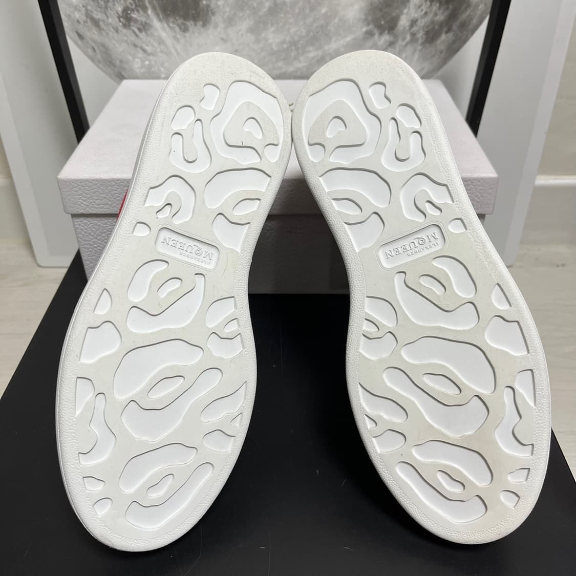 정품 39) 알렉산더 맥퀸 핑크 오버솔 스니커즈 250~255 상품이미지5