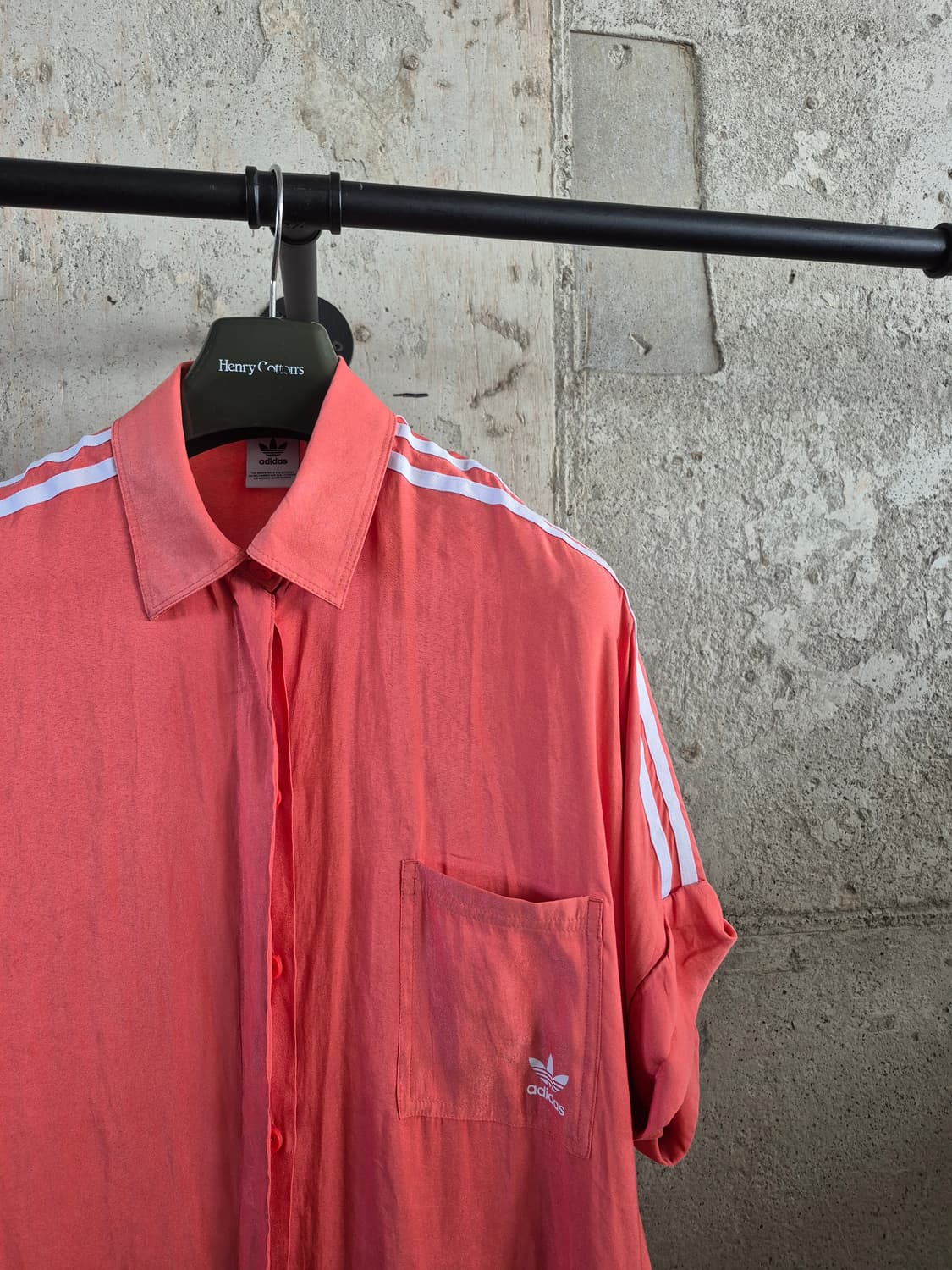 아디다스 오버핏  오렌지 반팔 셔츠 상품이미지2