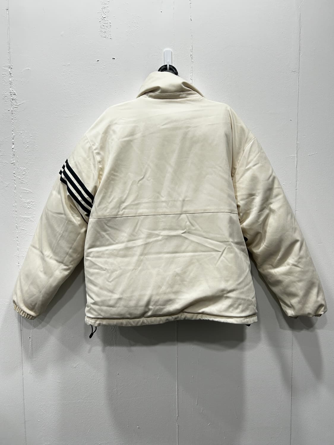 아디다스 meu 덕다운 리버시블 패딩 S~M사이즈 상품이미지7