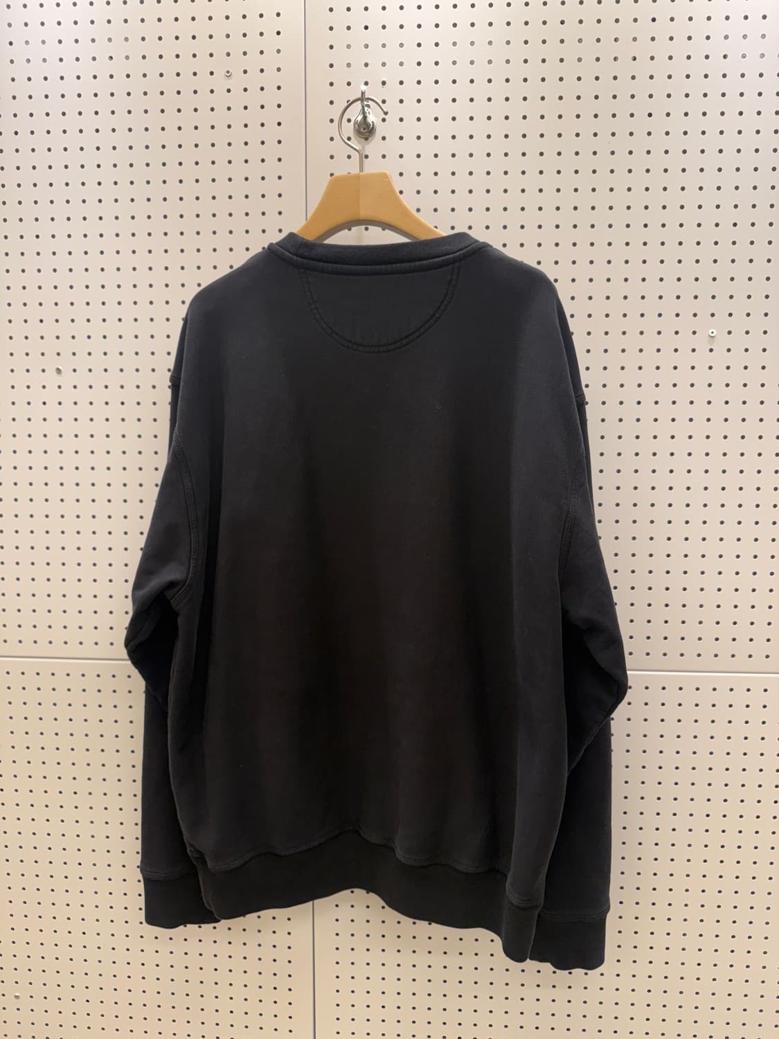 스투시 스몰로고 블랙 스웻 셔츠 U754 상품이미지3
