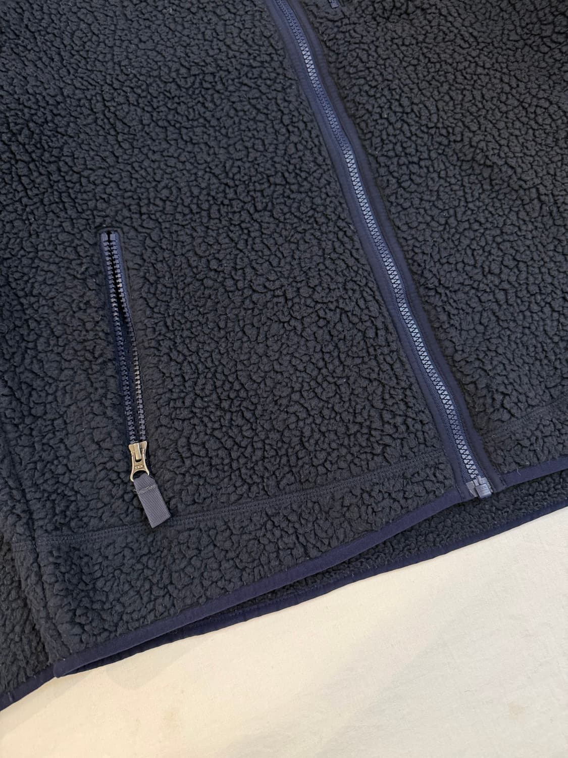 파타고니아 레트로 파일 플리스 네이비 상품이미지2