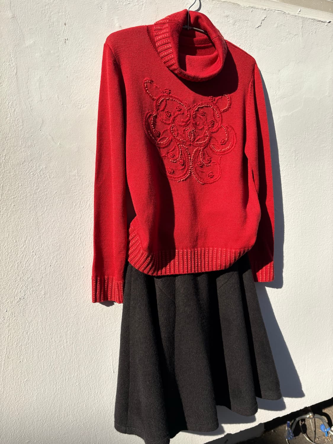 ✨Vintage Ruby Embroidered Turtleneck Kni 상품이미지6