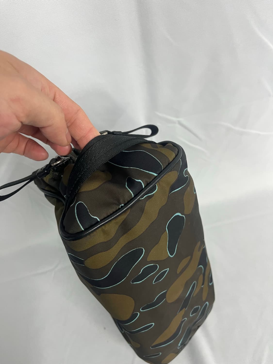 몽클레어 파우치백 카모 상품이미지5