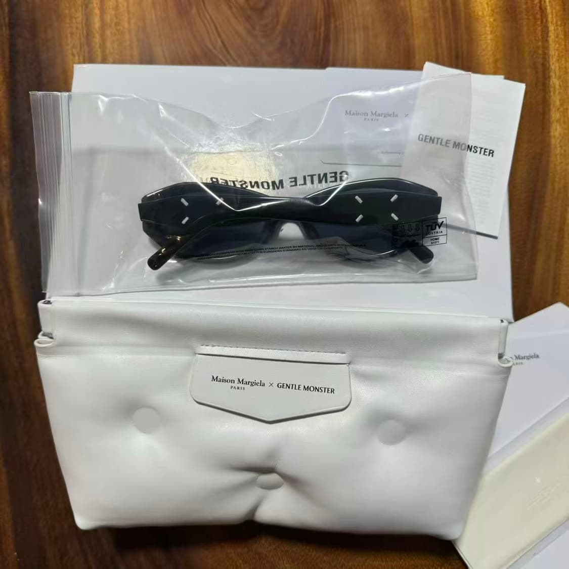 (정품)젠틀몬스터x메종마르지엘라 MM204 01 선글라스 상품이미지2