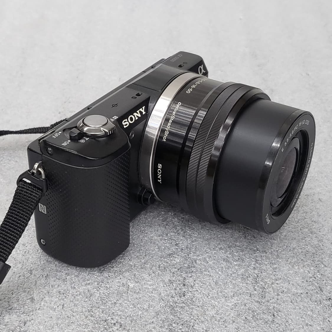 소니 알파5000 미러리스 카메라와 가죽 케이스 상품이미지7