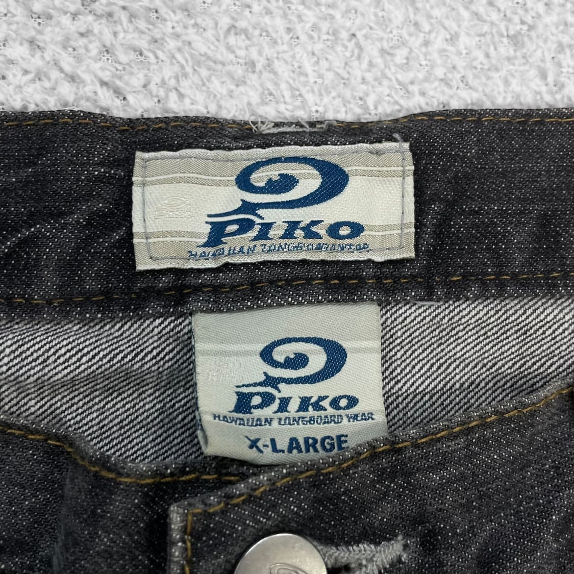 피코 Piko 레터링 카고 데님 워시드 팬츠 흑청 상품이미지6