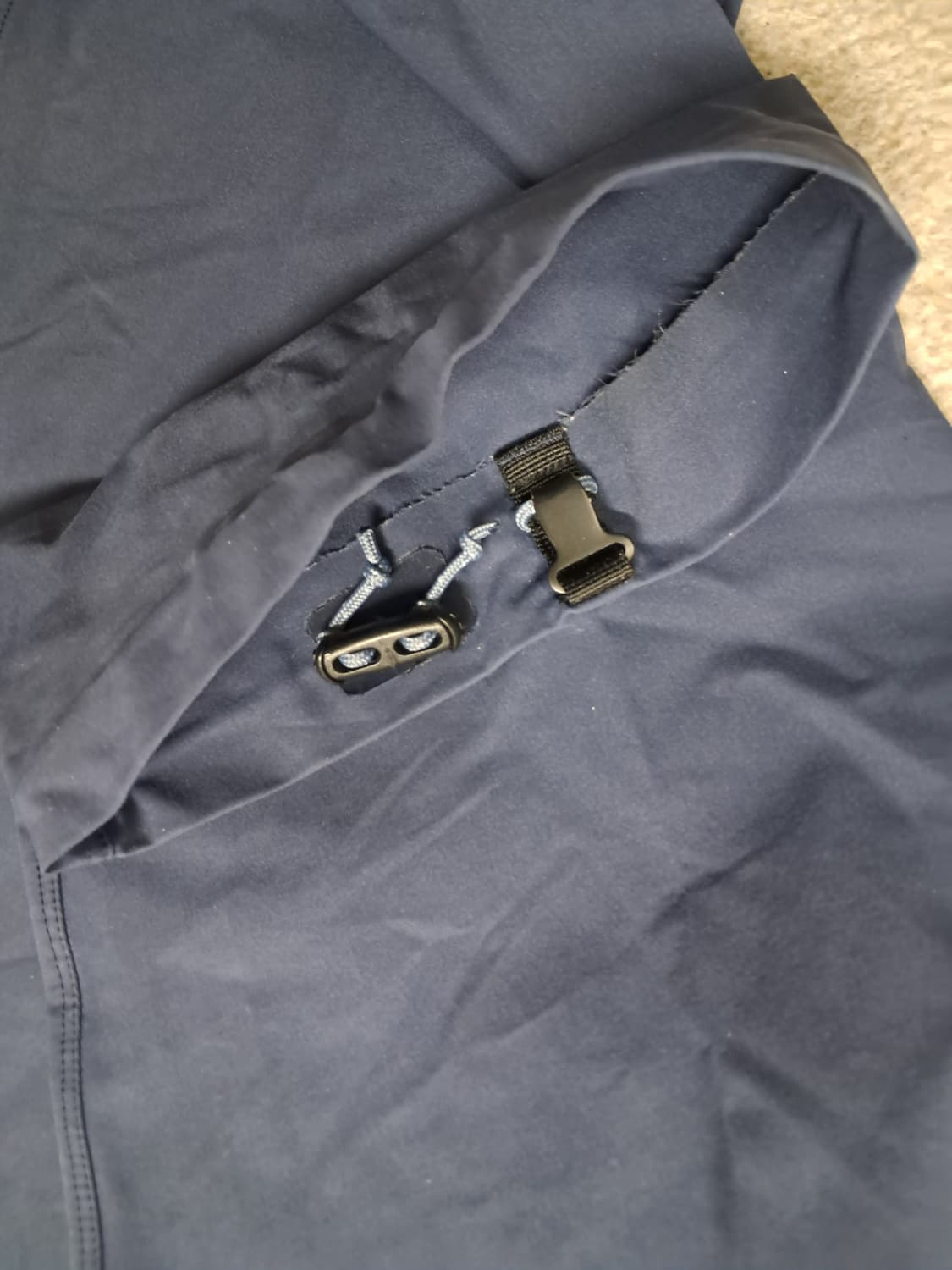 아크테릭스 팬츠 상품이미지7