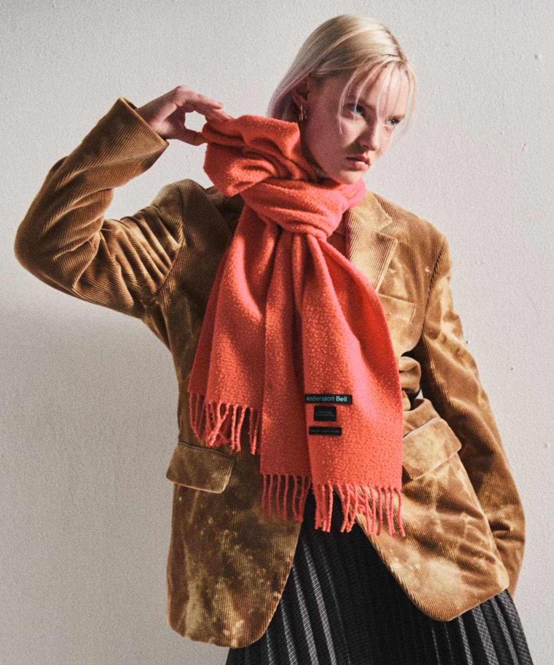 앤더슨벨 Andersson Bell 비엘라 스카프 salmon peach 상품이미지6