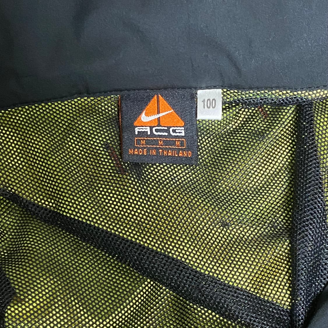 나이키 ACG 바람막이 M 상품이미지9