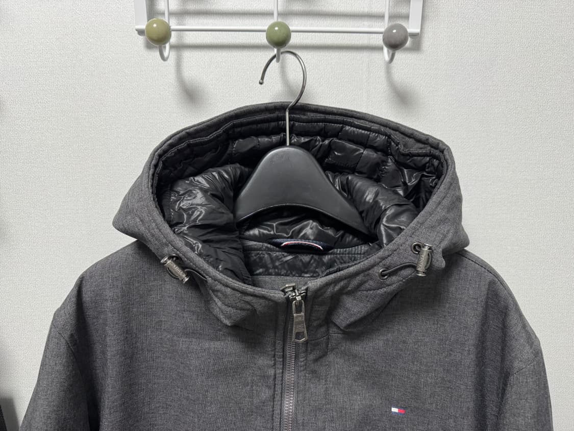 타미 힐피거 남성 경량 후드점퍼 상품이미지2