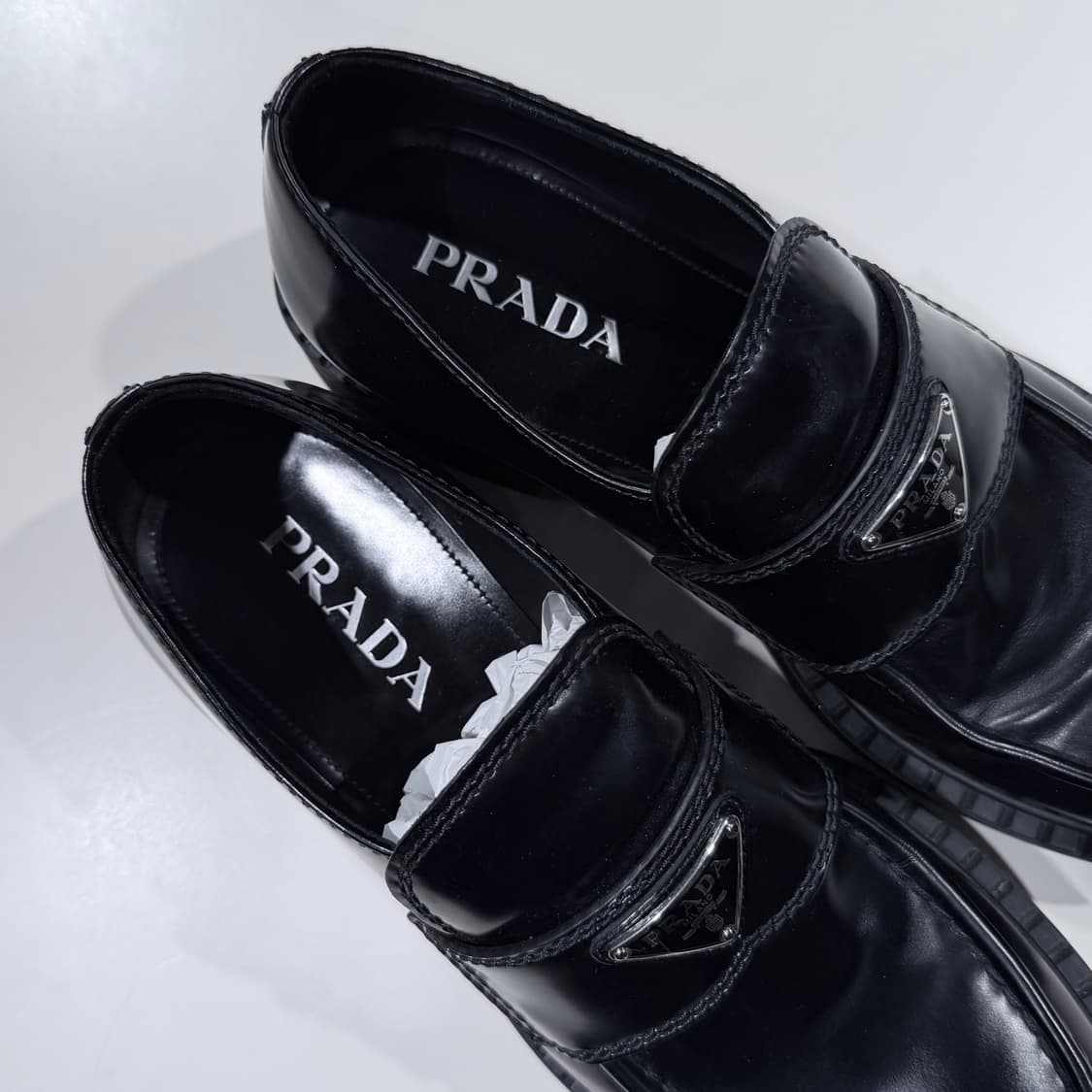 (A/9) / 프라다 초콜릿 브러시드 레더 가죽 로퍼 블랙 상품이미지7