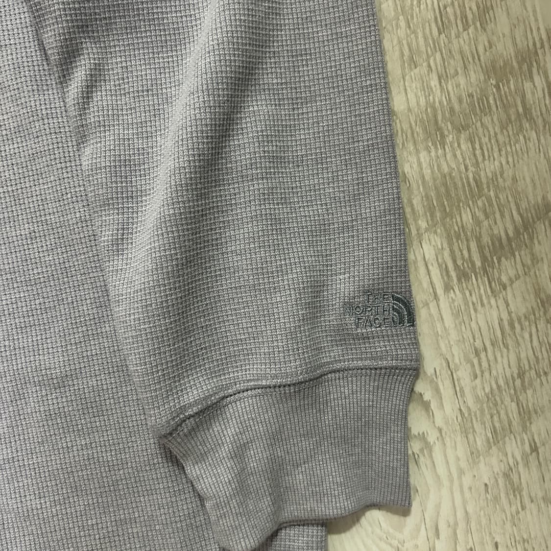 [US XL] 노스페이스 와플티 긴팔 그레이 상품이미지4