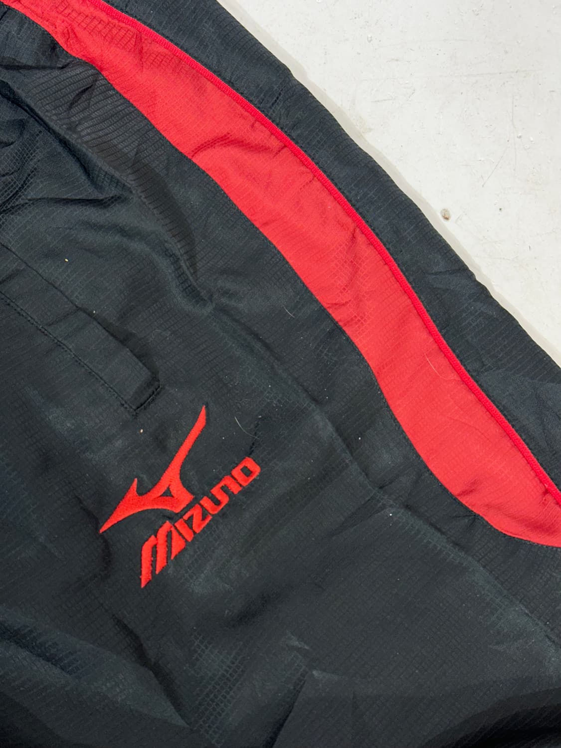 미즈노 블랙 레드 사이드 라인 와이드 트랙 팬츠 L 상품이미지6