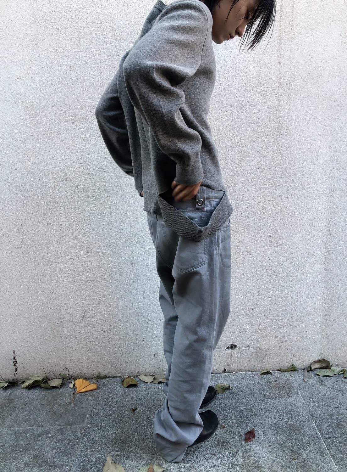 지방시 컷오프 스웨터 상품이미지1