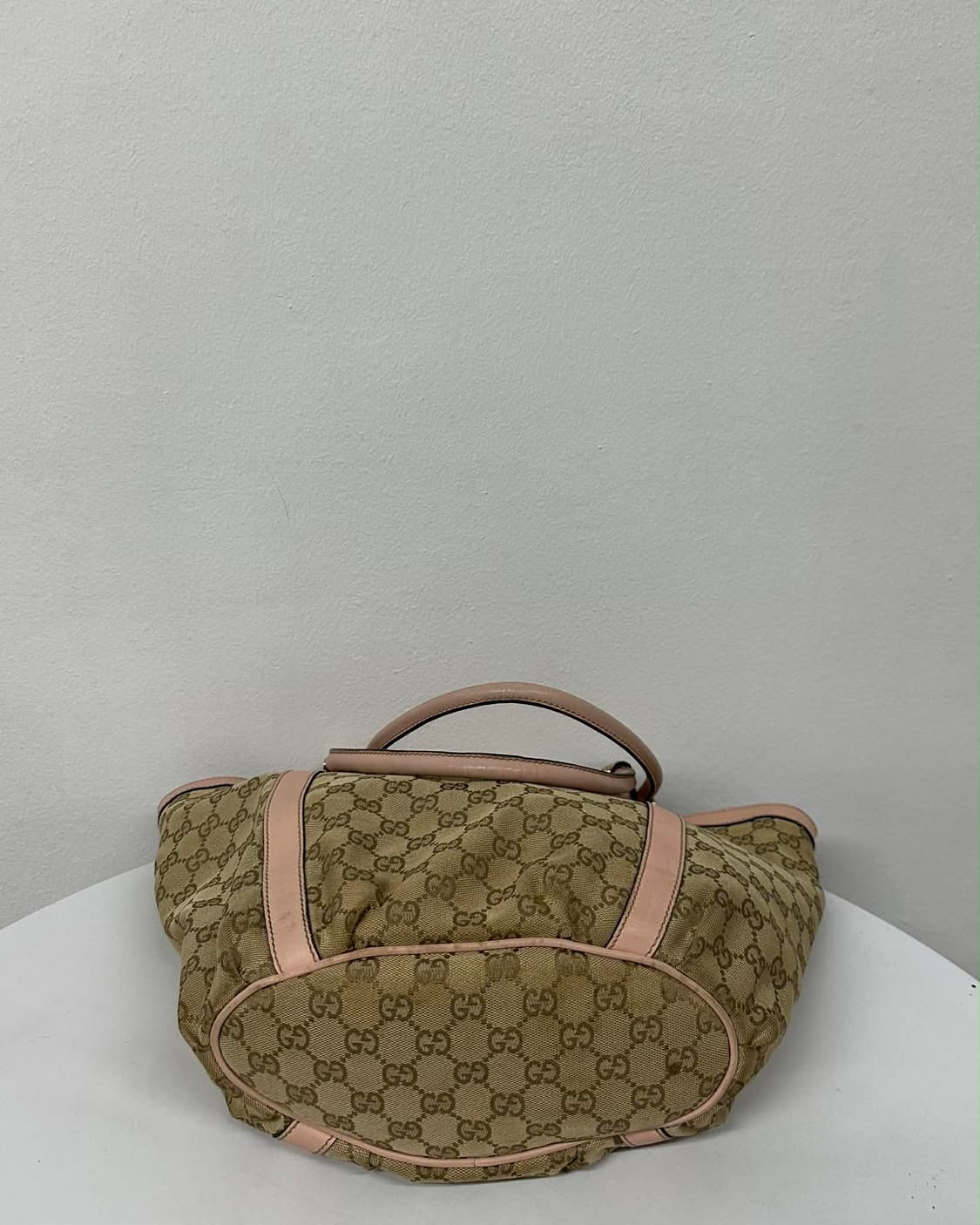 구찌 GG 캔버스 핑크 D링 버킷 쇼퍼 토트백 상품이미지5