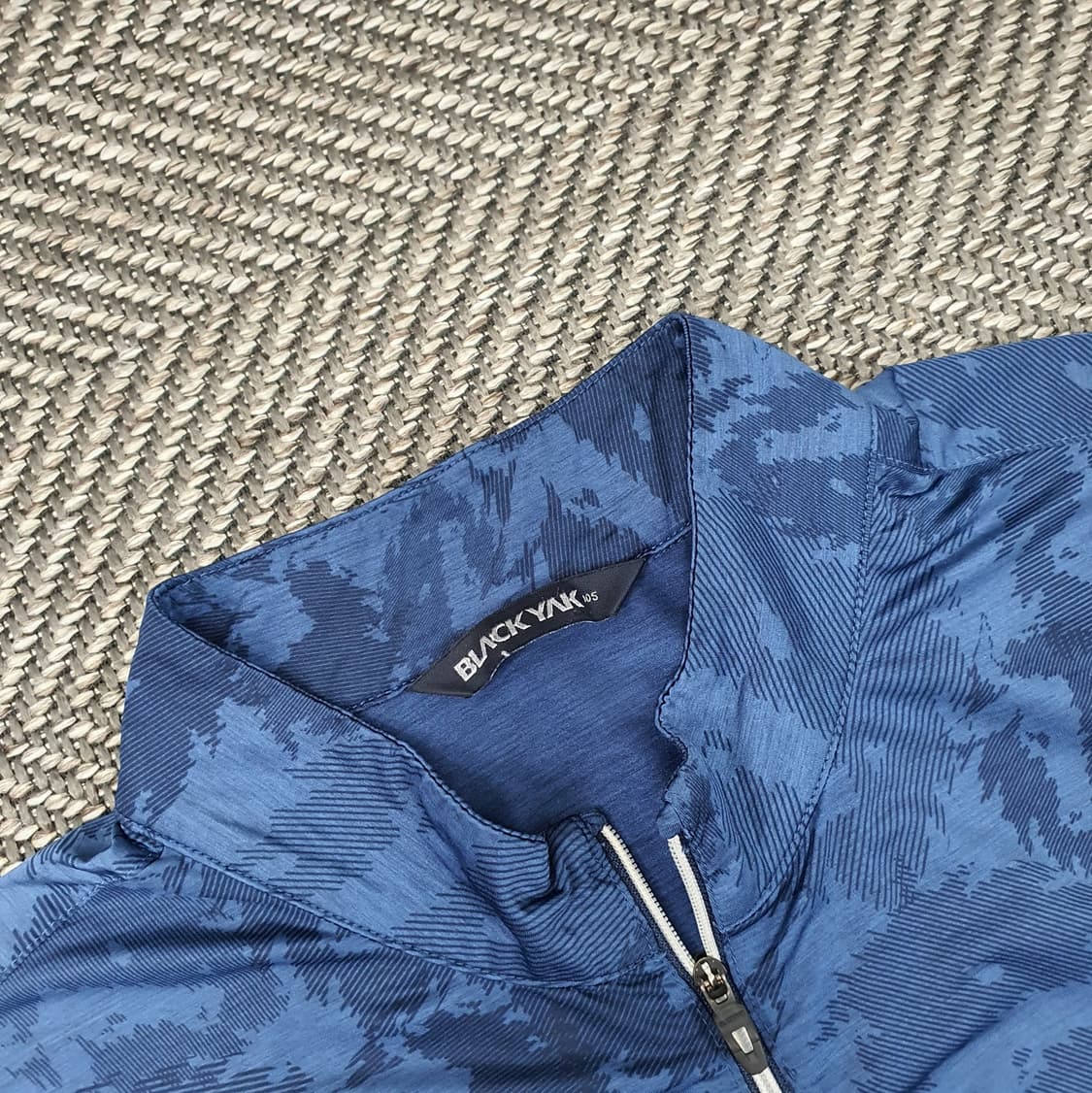 블랙야크 반집업 기능성 반팔티 남자105 상품이미지2