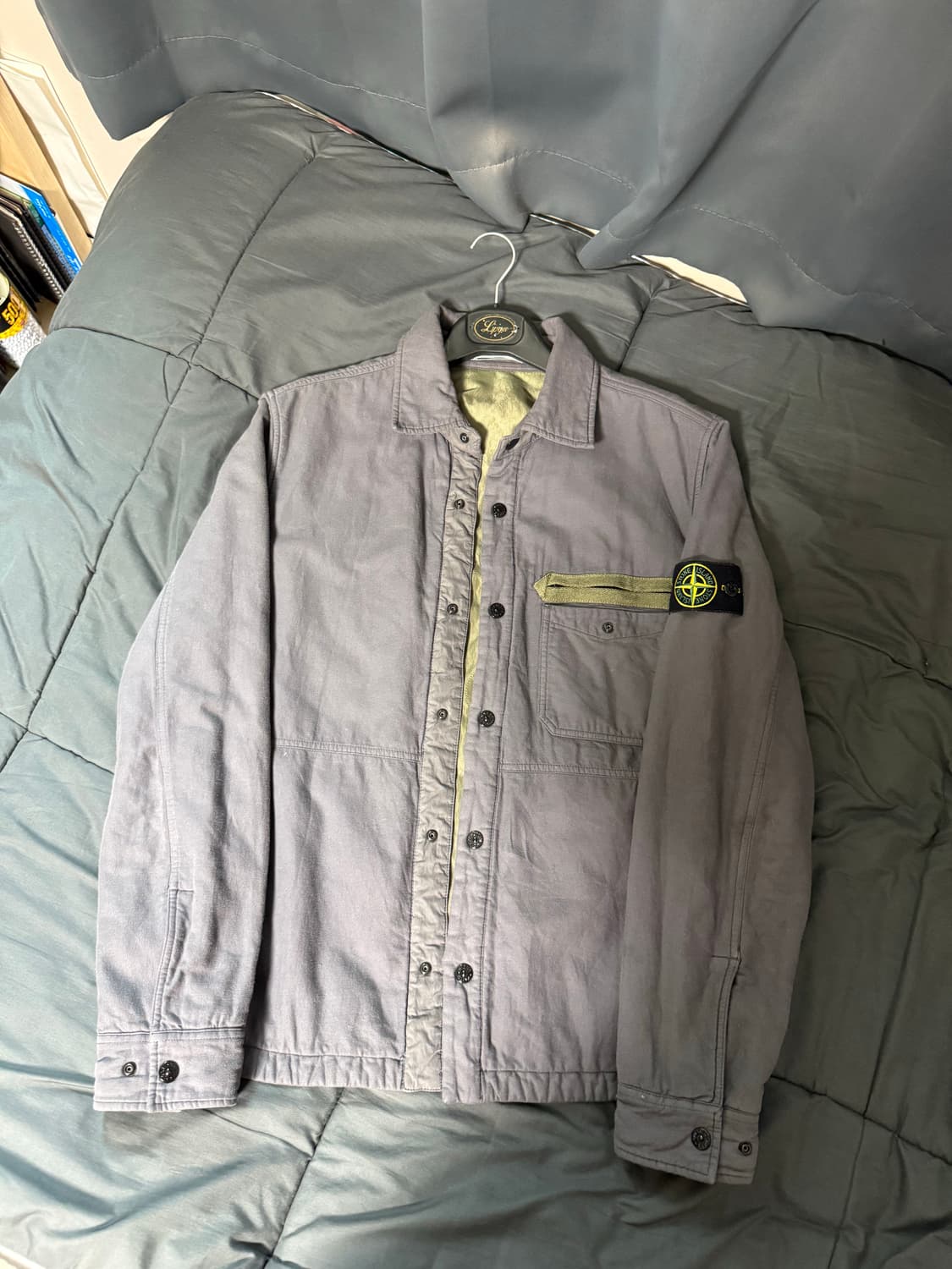 스톤아일랜드 차콜 암드패치 오버셔츠자켓 상품이미지1