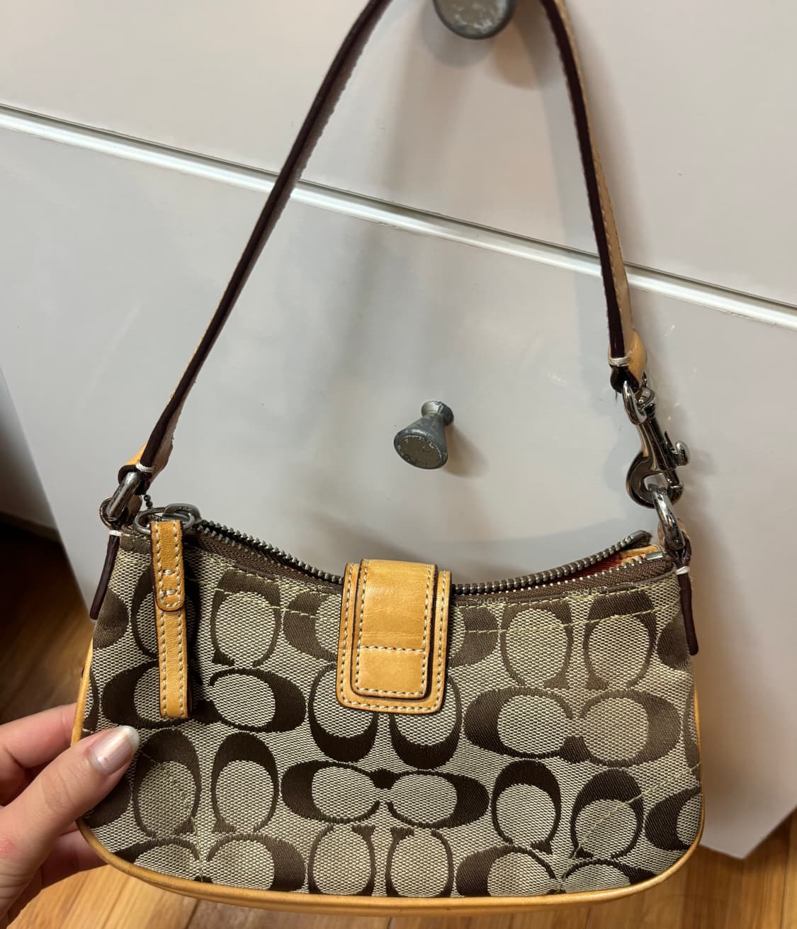 코치 Coach 정품 시그니처 숄더백 상품이미지3