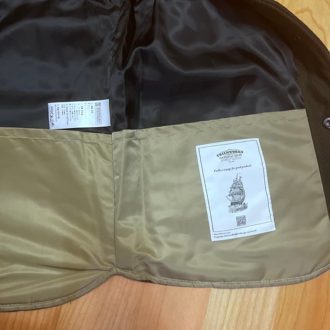 (XL) 프리즘웍스 퀄티드 트윌 베스트 카키 상품이미지4