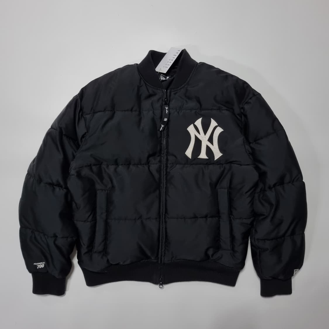 뉴에라 뉴욕양키즈 패딩자켓  상품이미지1