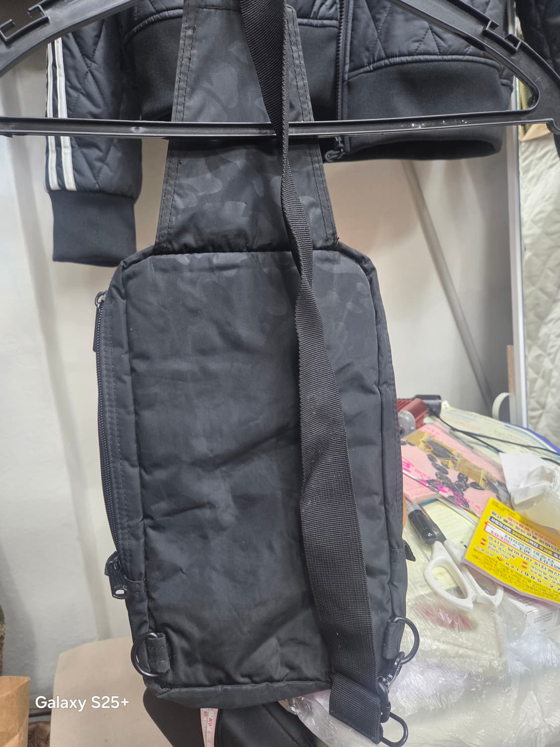 포터  베이프   콜라보  슬링백 상품이미지5