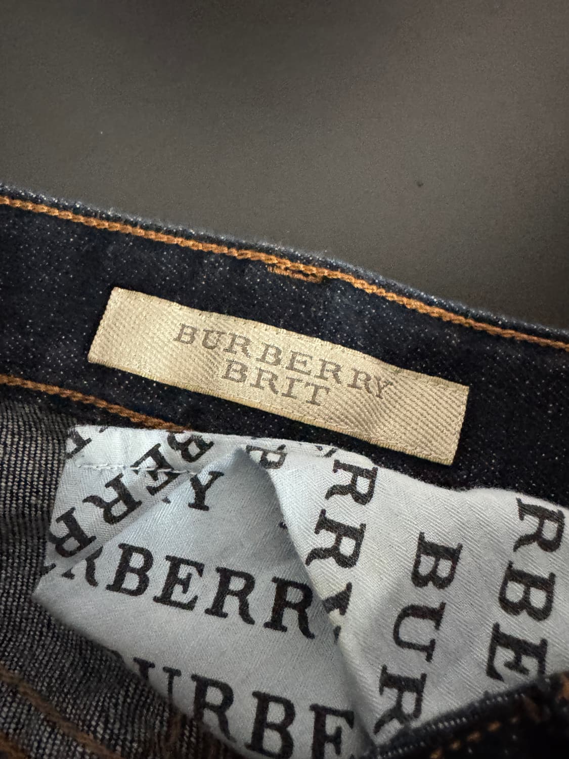 여성 버버리 브릿 워싱 데님팬츠 상품이미지3